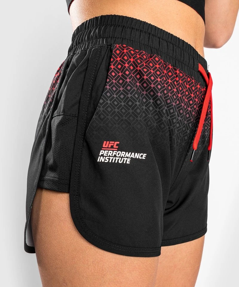 UFC Venum Performance Institute Trainingsshort Dames Zwart Rood - Image 2