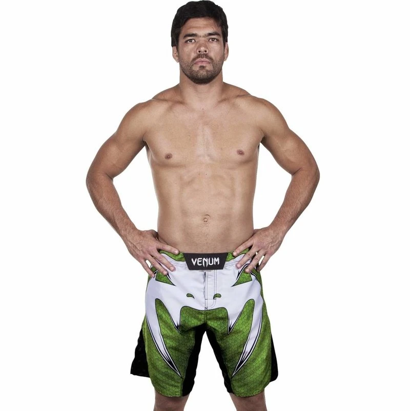 MMA Shorts Venum Amazonia 4.0 Green Venum MMA Fightwear - Image 2