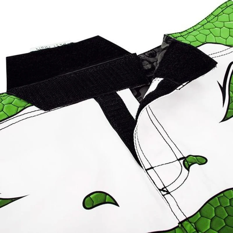 MMA Shorts Venum Amazonia 4.0 Green Venum MMA Fightwear - Image 4