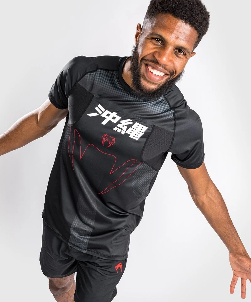 Venum OKINAWA 3.0 Dry Tech T-shirt Zwart Rood - Image 5