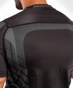 Venum Athletics Dry Tech T-shirt Zwart Goud