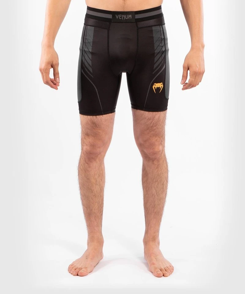 Venum Athletics Vale Tudo Compressie Short Zwart Goud - Image 10