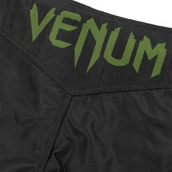Venum Fight Shorts Light 3.0 Zwart Groen Camo
