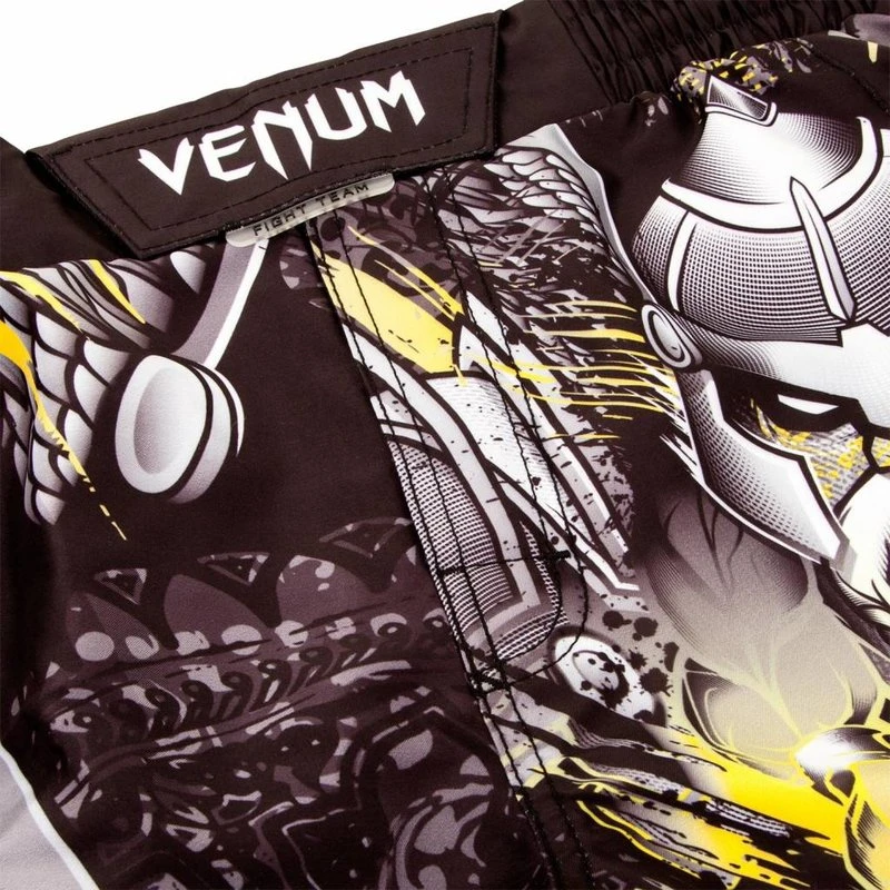 Venum Fight Shorts Viking 2.0 Zwart Geel