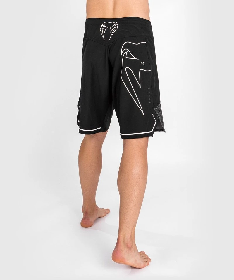 Venum Fightshort Light 4.0 Zwart Wit