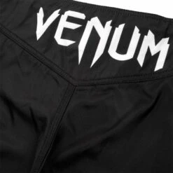 Venum Light 3.0 MMA Fightshorts Zwart Wit