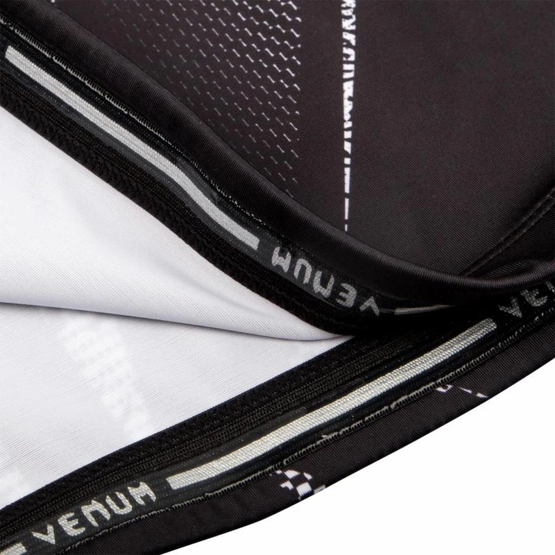 Venum Minotaurus Rashguards L/S Compression Kleding