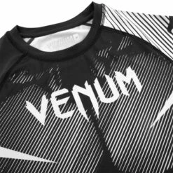 Venum NOGI 2.0 Rashguard S/S Zwart Wit Venum Kleding