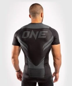 Venum ONE FC Impact Rashguard S/S Zwart Zwart