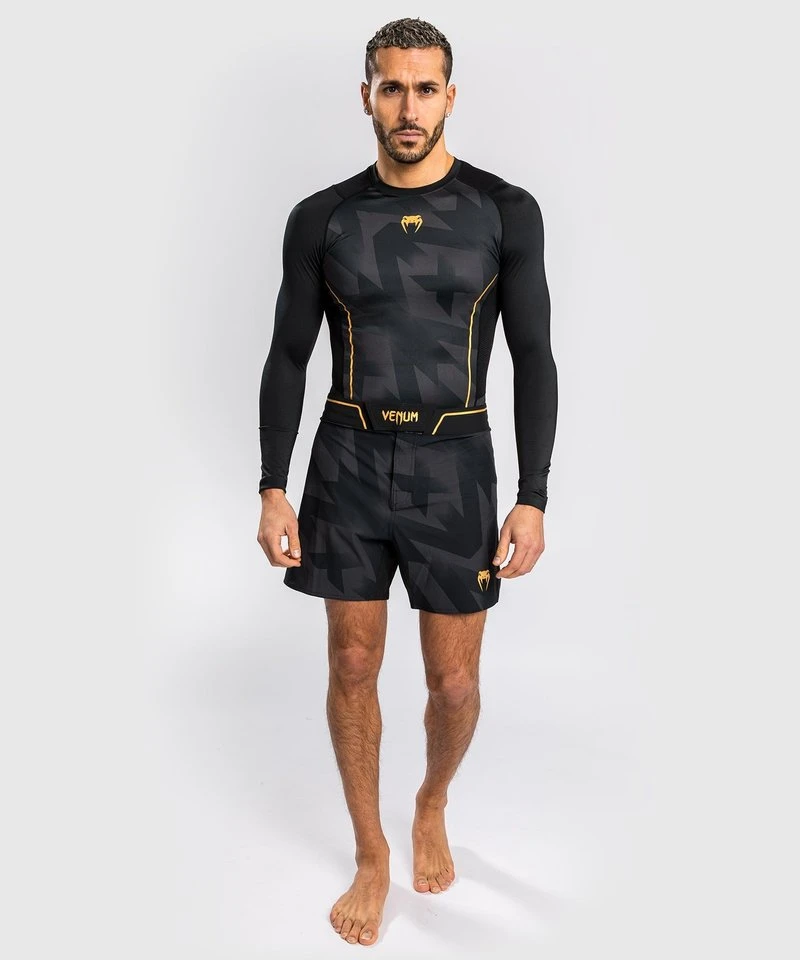 Venum Razor Rash Guard Lange Mouwen Zwart Goud - Image 2