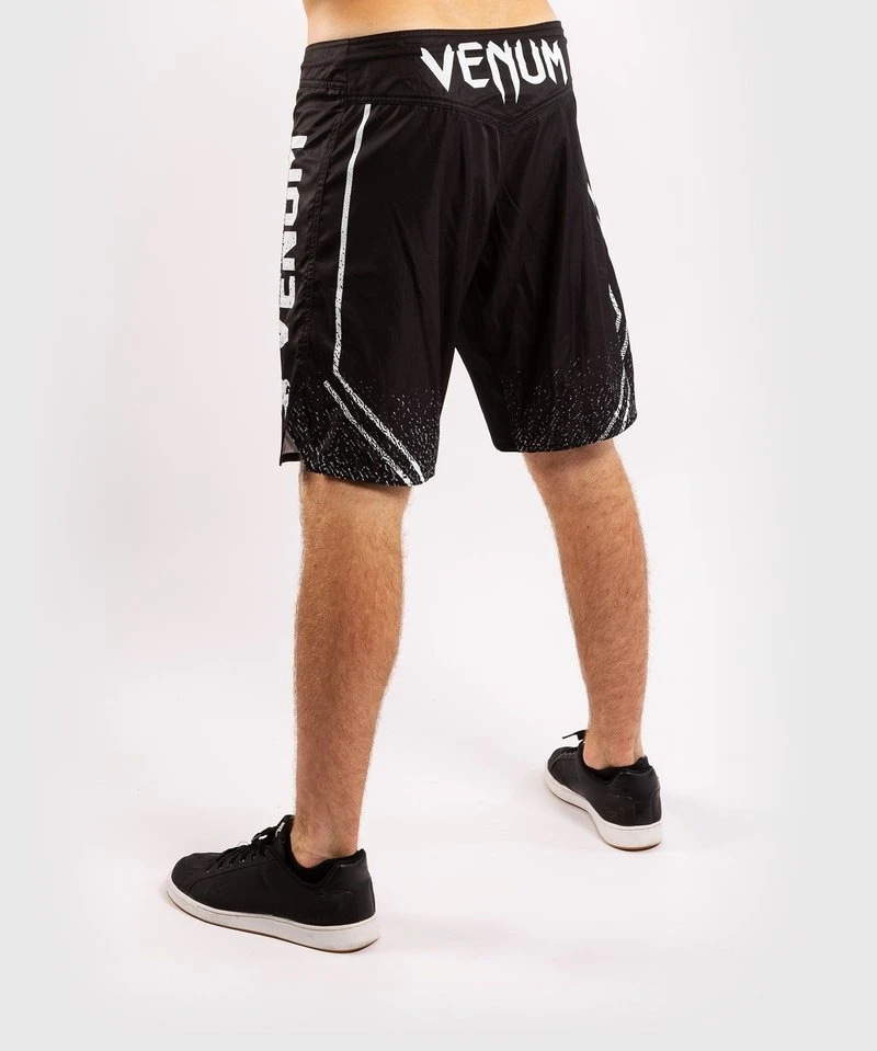 Venum SIGNATURE MMA Fightshorts Zwart Wit - Image 2