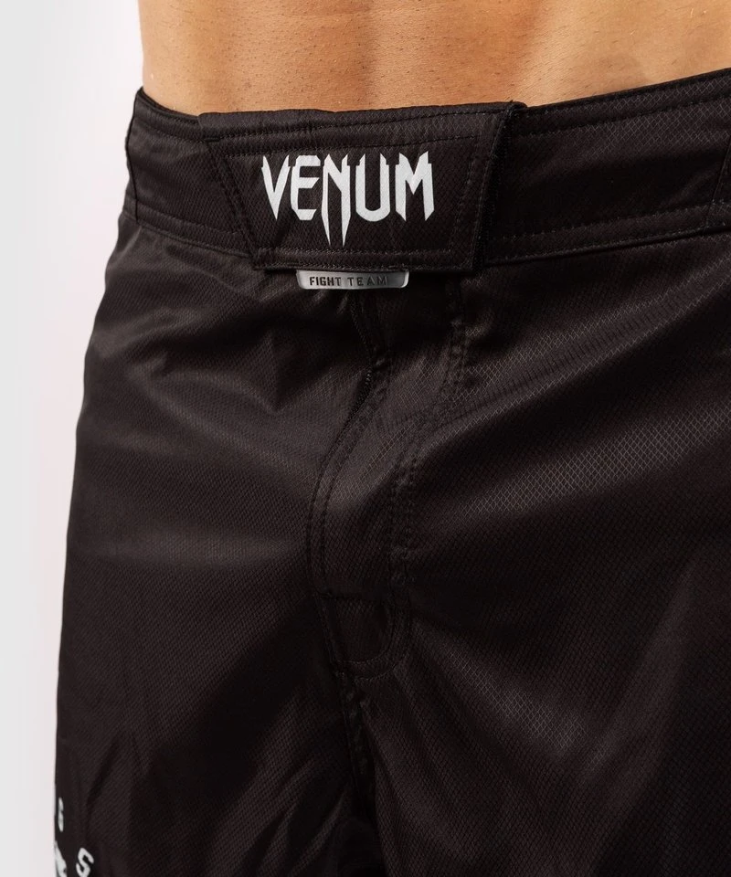 Venum SIGNATURE MMA Fightshorts Zwart Wit - Image 6