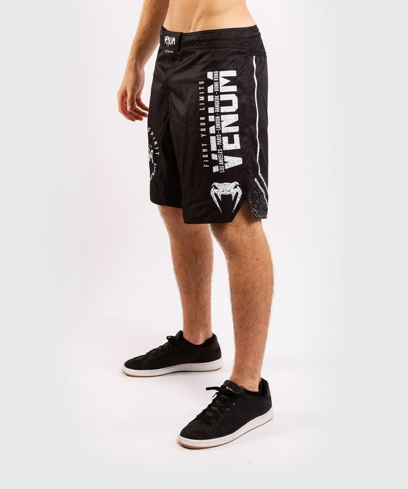Venum SIGNATURE MMA Fightshorts Zwart Wit